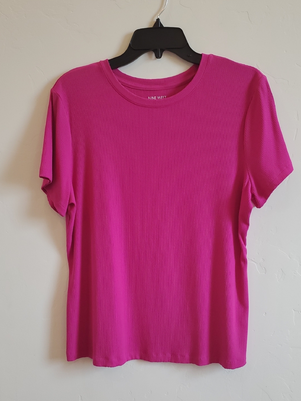 Nine West Bright Magenta Ribbed Short Sleeve Tee